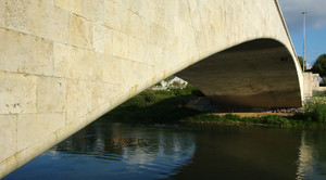 Un’ unica grande curva a superare il Tevere