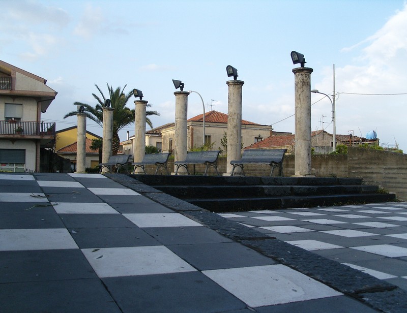 ''Piazza dell’AGORA’'' - Castiglione di Sicilia