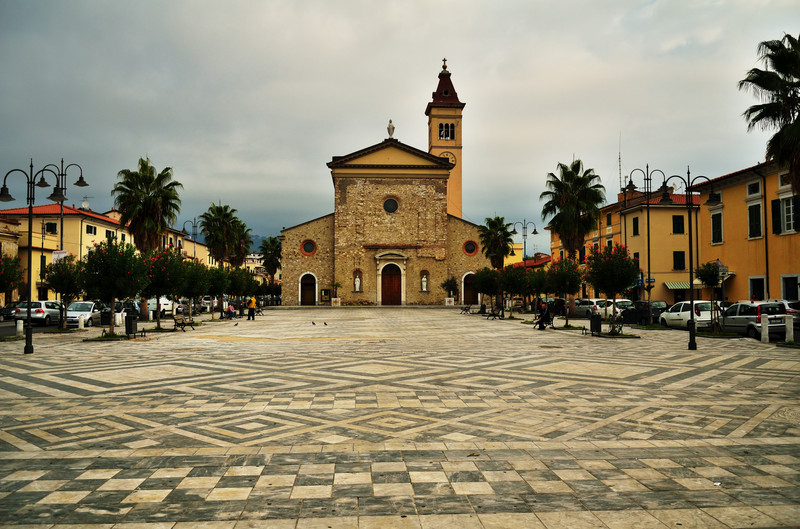 ''Nuvole di marmo'' - Carrara