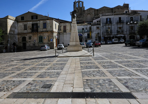 160586-800x560 160586-800x560