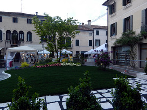 Un giardino in piazza