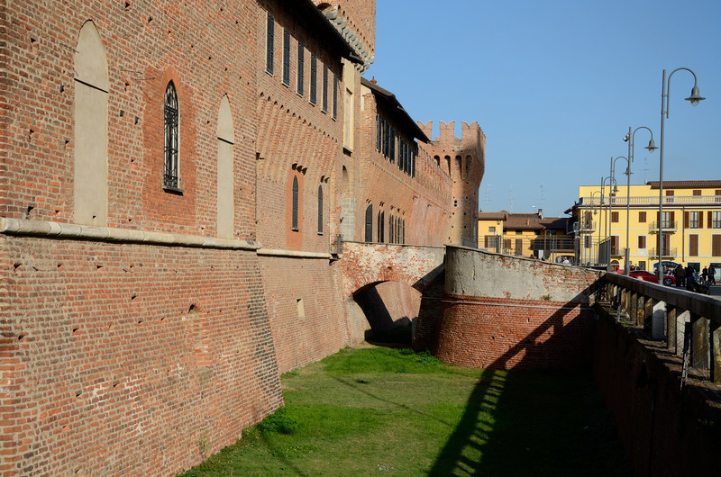''Ponte di accesso al castello'' - Galliate