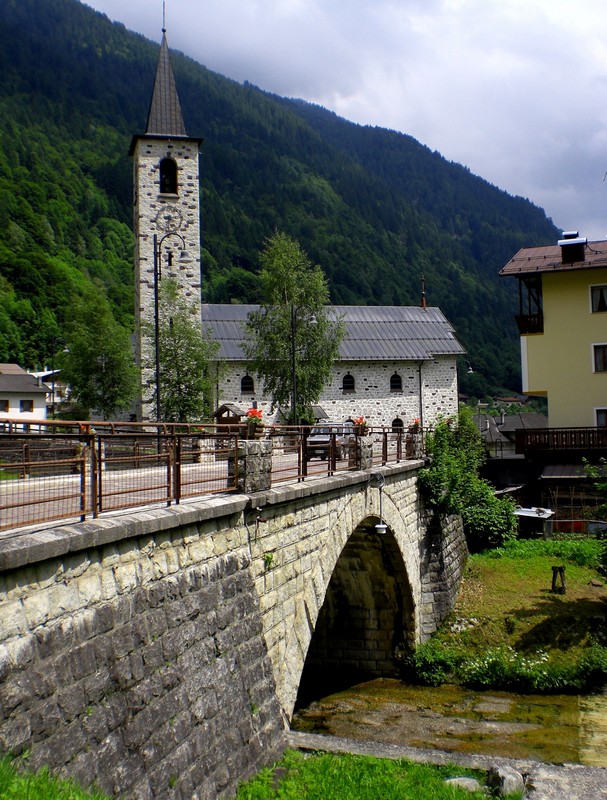 ''Nel  Borgo di Caoria'' - Canal San Bovo