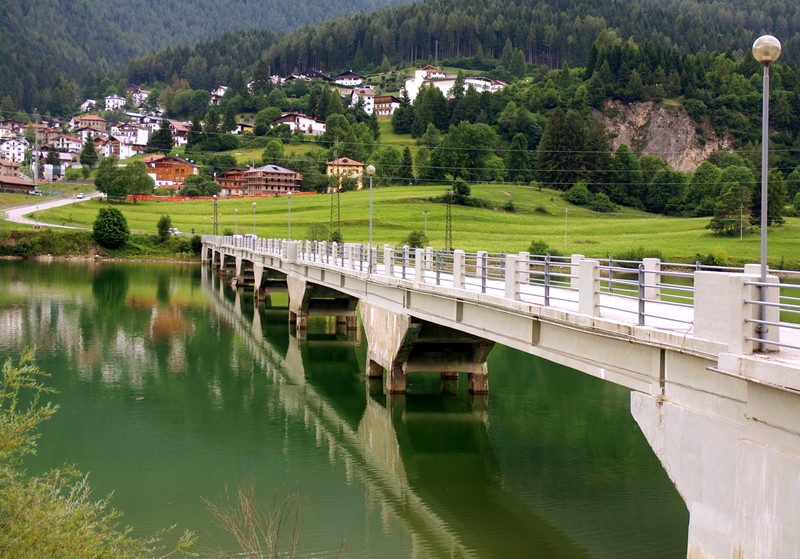 ''sul Lago di Cadore'' - Domegge di Cadore