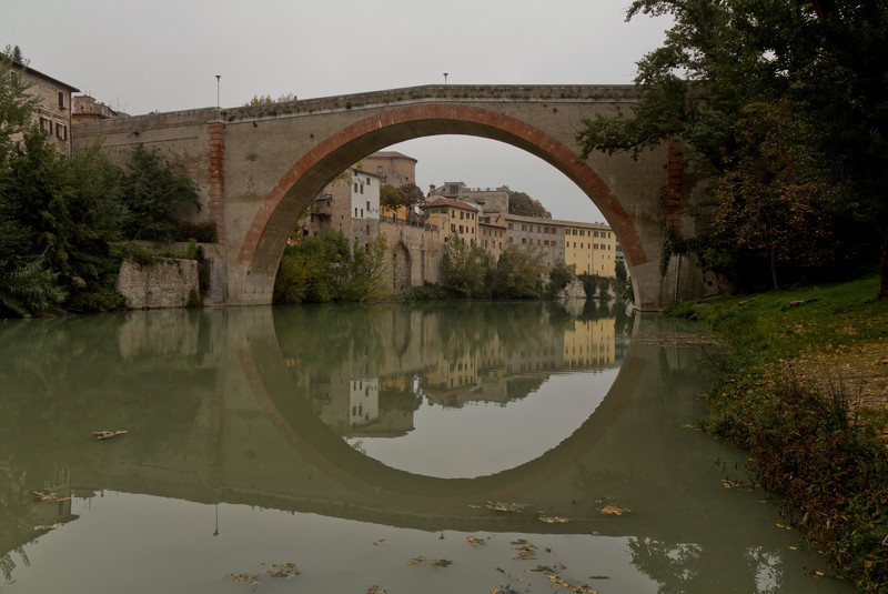 ''L’autunno sul Ponte della Concordia'' - Fossombrone