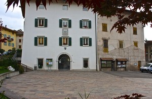 Piazza Alpini