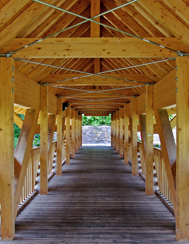 ''all’interno del ponte'' - Soraga