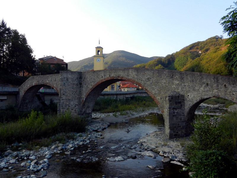 ''Ponte medievale sullo Stura'' - Campo Ligure