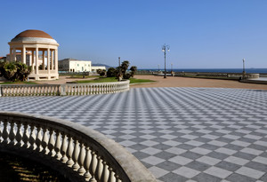 un giro di colonnine in Terrazza Mascagni