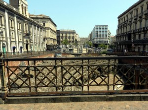 Rovine in Piazza Stesicoro