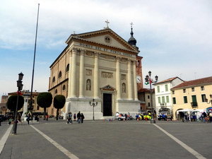 Una domenica di festa