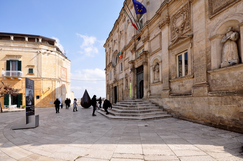 ''la piccolissima Piazza San Giovanni a Matera'' - Matera