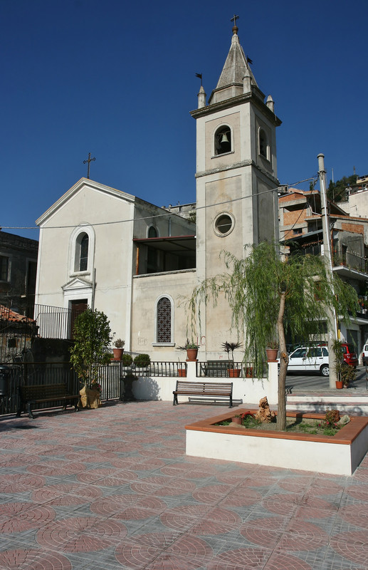 ''piazza del carmine'' - Mongiuffi Melia