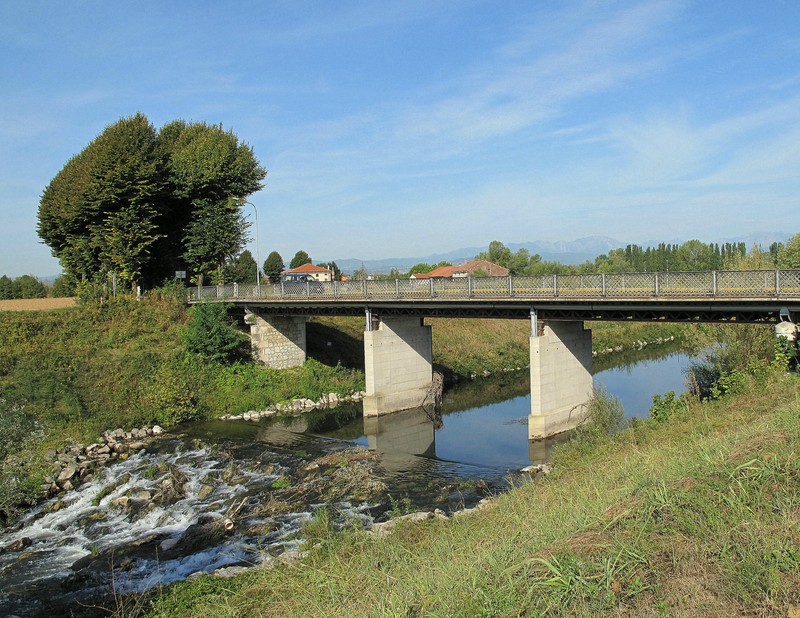 ''Queste acque scorrono fino al Bacchiglione.'' - Quinto Vicentino