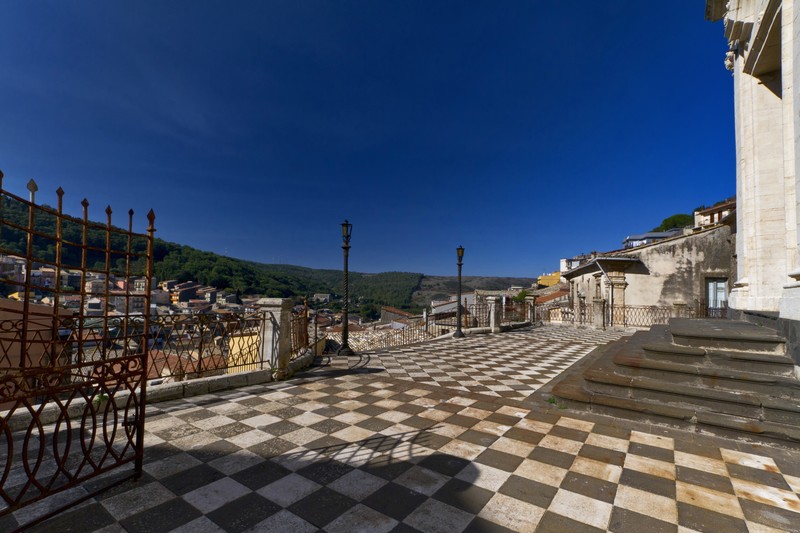 ''scacchiera'' - Buccheri