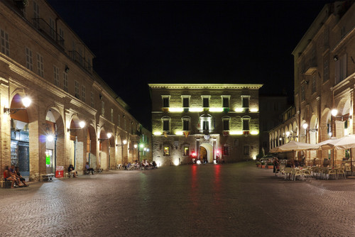 164835-800x534 164835-800x534