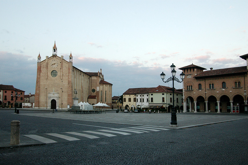 ''Piazza Vittorio Emanuele II'' - Montagnana