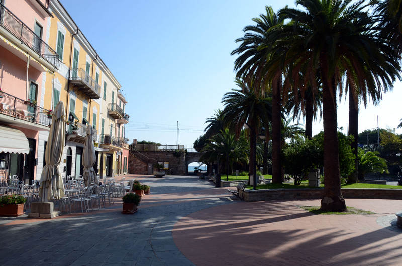 ''Piazza Libertà'' - Borghetto Santo Spirito