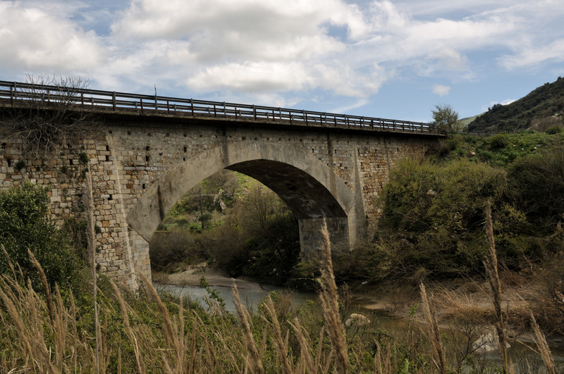 ''Sul Simeto'' - Nicosia