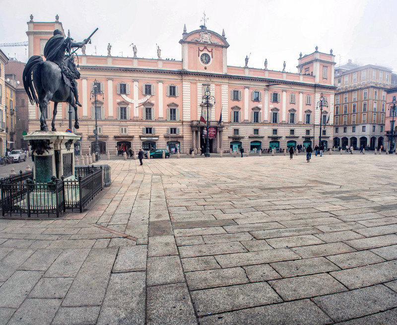 ''P.zza Cavalli'' - Piacenza