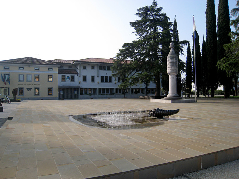 ''Piazza Divisione Julia'' - Corno di Rosazzo