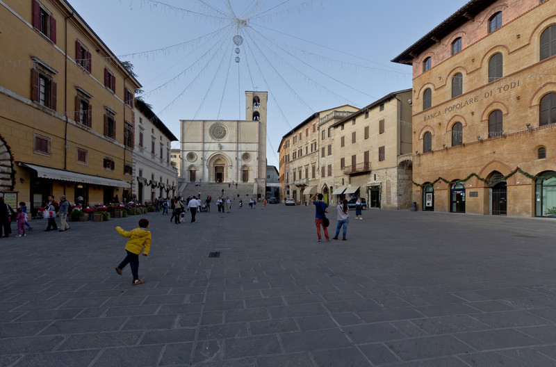 ''Il monello'' - Todi