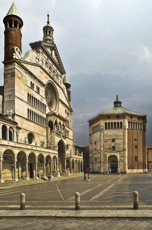 ''Piazza del Duomo'' - Cremona