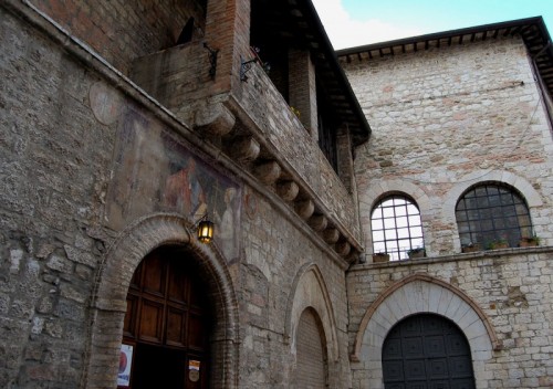 Assisi - Assisi, San Paolo,confraternita di San Rufino Assisi - Assisi, San Paolo,confraternita di San Rufino
