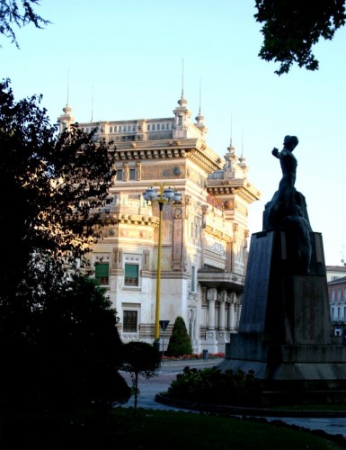 Salsomaggiore Terme - Memoria al loro coraggio Salsomaggiore Terme - Memoria al loro coraggio