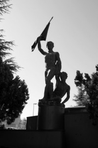Il monumento dei Caduti in piazza Europa