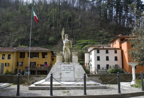 Bagni di Lucca - Ponte a Serraglio ai suoi caduti