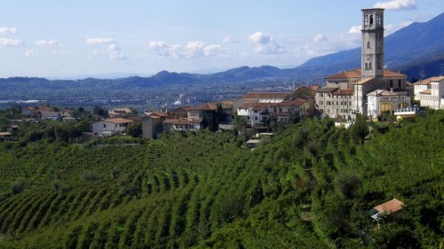 Valdobbiadene - Profumo di viti Valdobbiadene - Profumo di viti