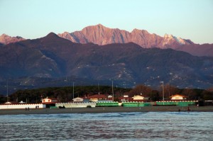 Scende il sole a Forte dei Marmi