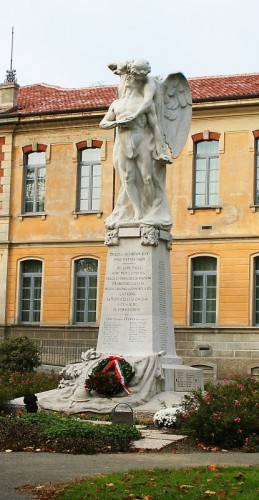 Monticelli d'Ongina - Ai caduti della seconda guerra mondiale