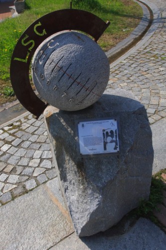 Luserna San Giovanni - la Meridiana a sfera Luserna San Giovanni - la Meridiana a sfera