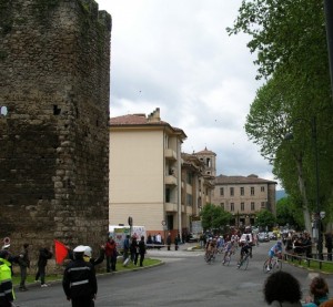 Giro a Porta d’Arce