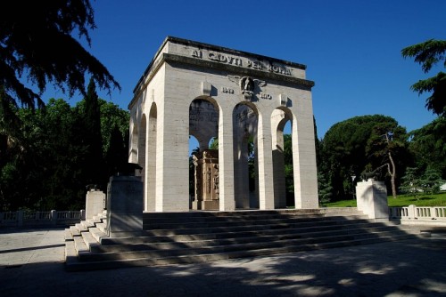 Roma - Ai caduti per Roma