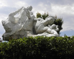 Ai caduti statua  del 1990