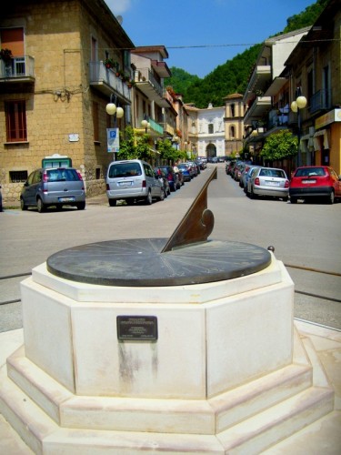 Mercato San Severino - La meridiana orizzontale