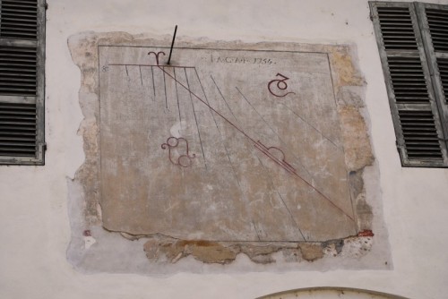 Casale Monferrato - Meridiana nel chiostro di S.Croce