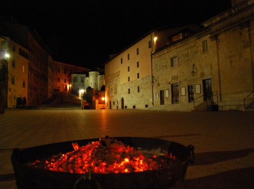 Spoleto - Se bruciasse la Città Spoleto - Se bruciasse la Città