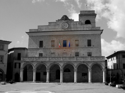 Montefalco - Il cuore del Palazzo del Popolo Montefalco - Il cuore del Palazzo del Popolo