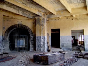 L’ ingresso della galleria principale delle miniere di Colonna