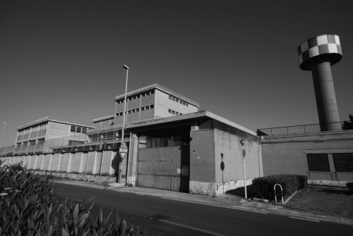 Bari - Deposito Reperti di Contrabbando Bari - Deposito Reperti di Contrabbando