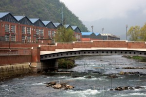 La ferriera, in via Giorgio Enrico Falck