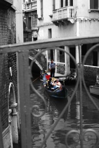 in gondola fra i canali