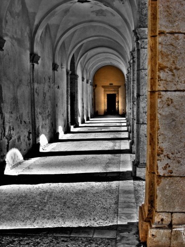 Capri - Chiostro della Certosa di San Giacomo Capri - Chiostro della Certosa di San Giacomo