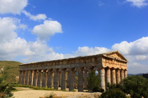 Calatafimi Segesta - Tempio di Segesta (V sec a.c.)