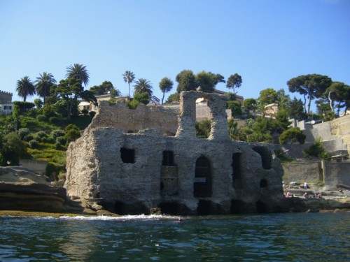 Napoli - Il Palazzo degli Spiriti Napoli - Il Palazzo degli Spiriti