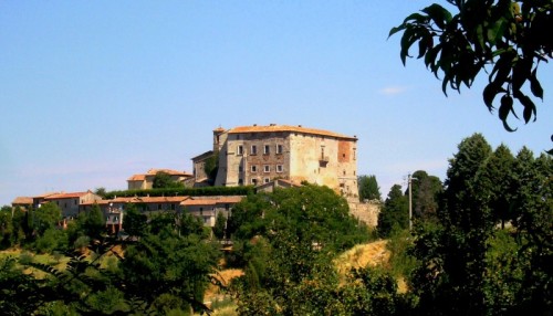 Avigliano Umbro - Il Castello di Sismano Avigliano Umbro - Il Castello di Sismano